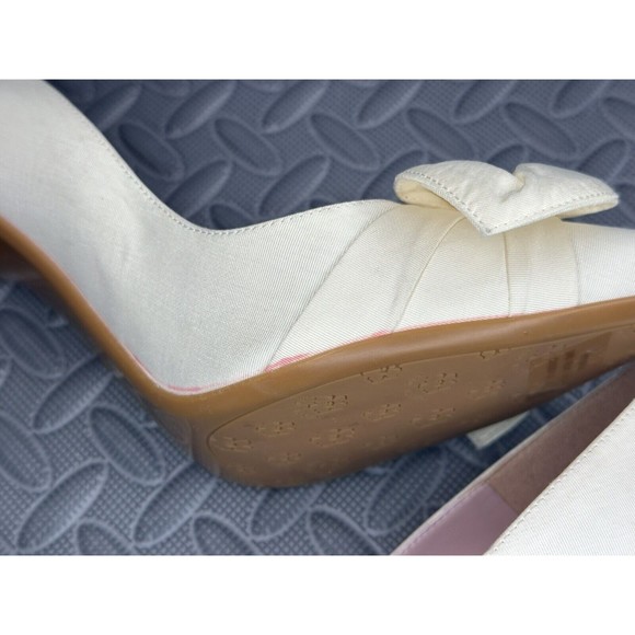Ted Baker London Hyana Ivory Moire Satin bow pointed womens 10cm pump Sz US 11 - Picture 8 of 12